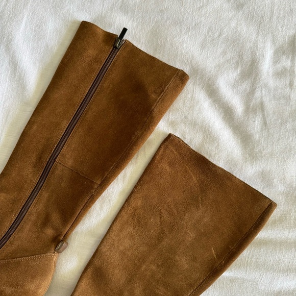 Colin Stuart brown suede wedge boots - Picture 3 of 9